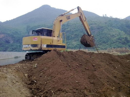 2002 a cubeta E120B do ano 80.3kw 0.5cbm usou CAT Excavator fornecedor