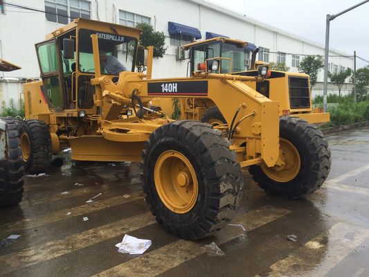 O CAT 140G usou o graduador do motor fornecedor