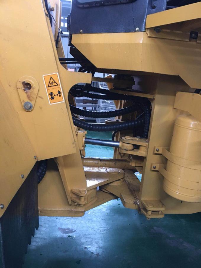 2008 anos Liugong LG856 Cummins Engine usaram Front End Loaders 1